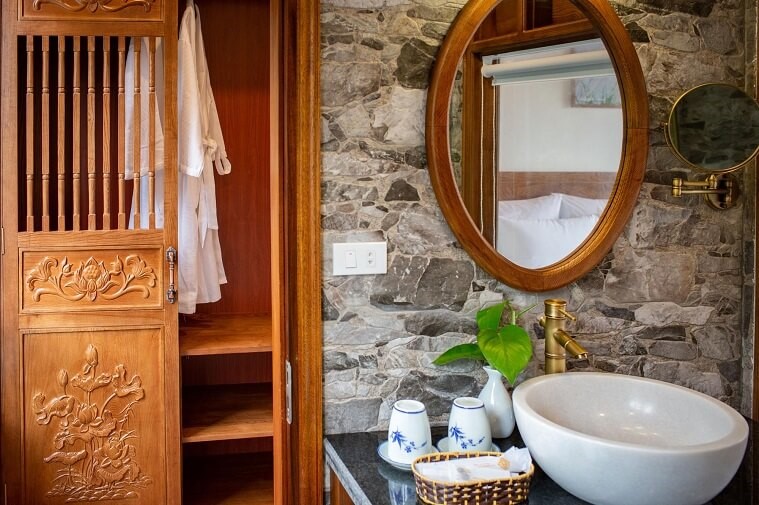 Grand Deluxe Family Garden view